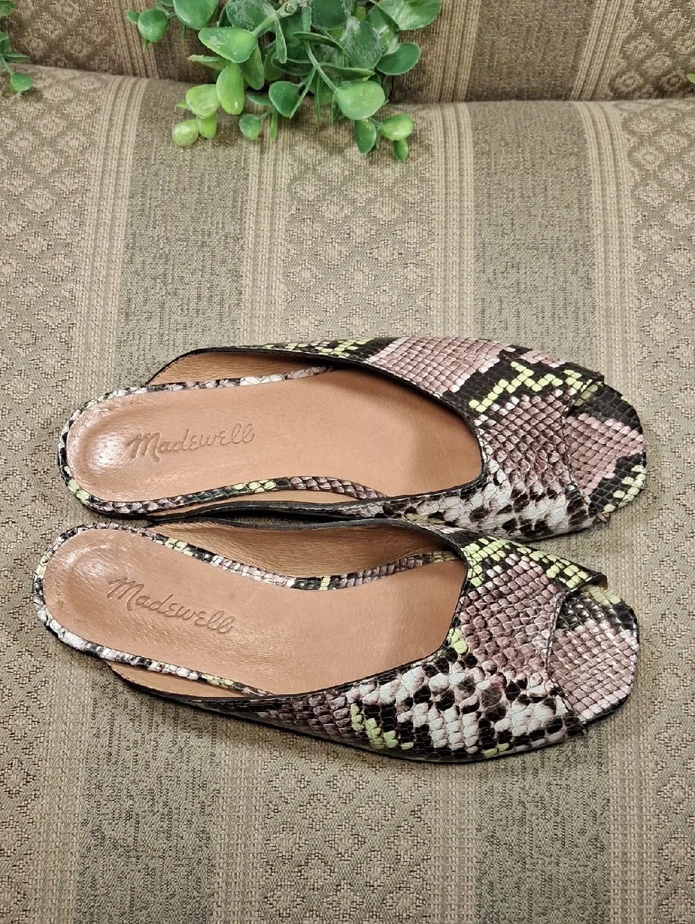 Madewell Erica Peep Toe Snakeskin Flats - Picture 10 of 14